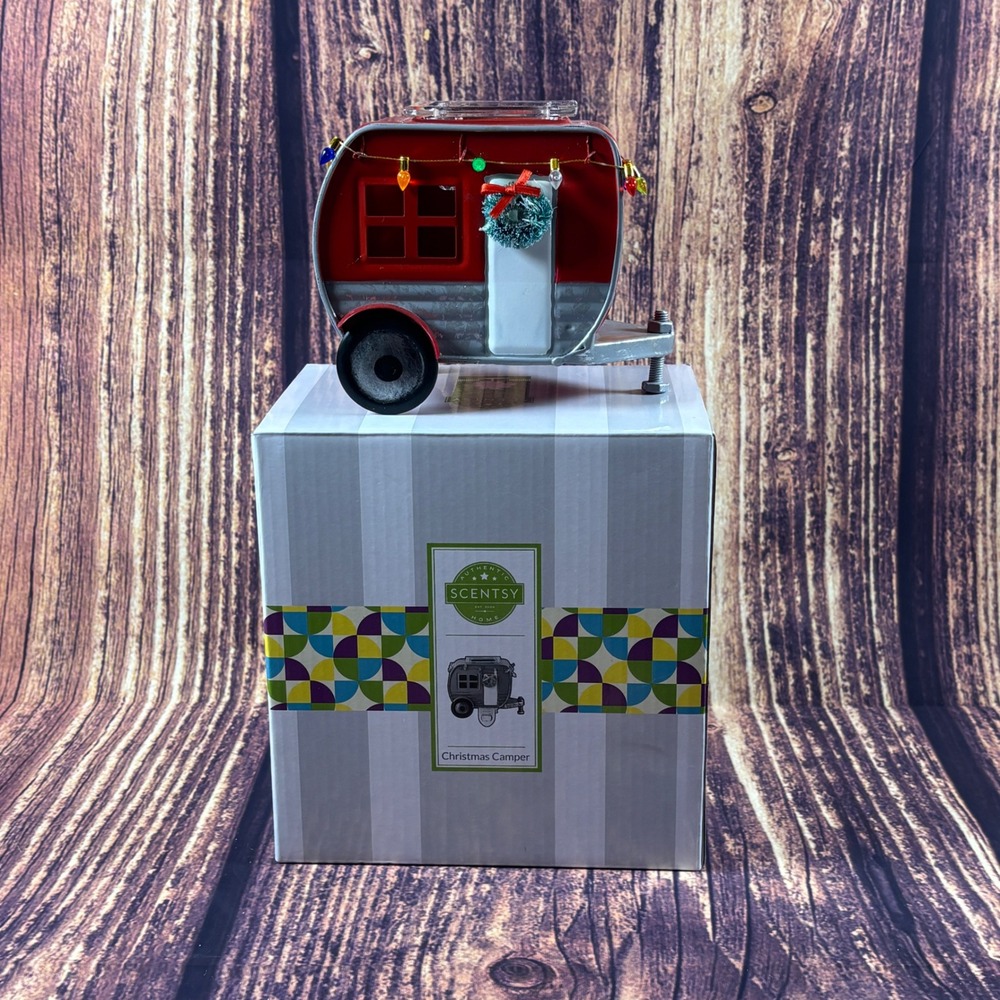 Scentsy Christmas Camper Mini Wax Warmer Plug-In Red Silver Trailer Holiday Box